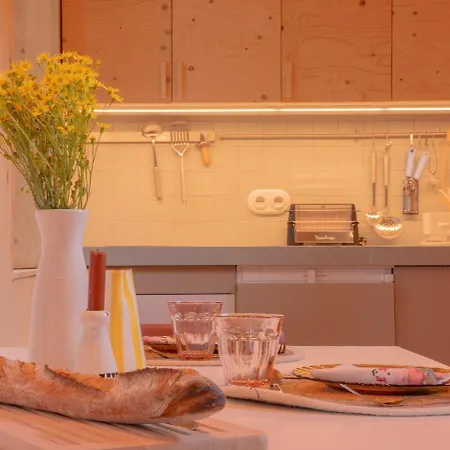 Apartment Le Container Mandavi - Jacuzzi Sous Les Chenes