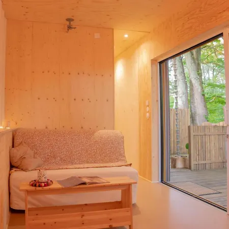 Le Container Mandavi - Jacuzzi Sous Les Chenes